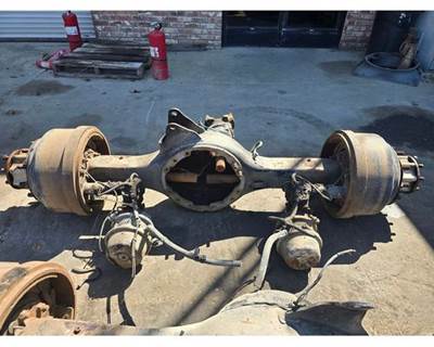 Meritor-Rockwell RD20145 Front Axle Housing