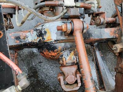 Meritor-Rockwell SQHD Front Axle Housing