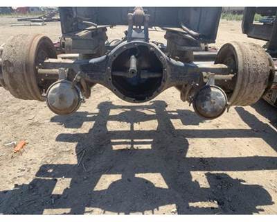 Meritor-Rockwell SQHDF Front Axle Housing