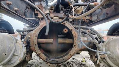 Meritor-Rockwell SSHD Front Axle Housing for a Kenworth C500