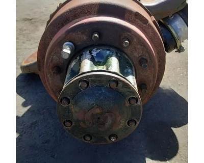 Meritor-Rockwell SSHD Front Axle Housing for a Kenworth