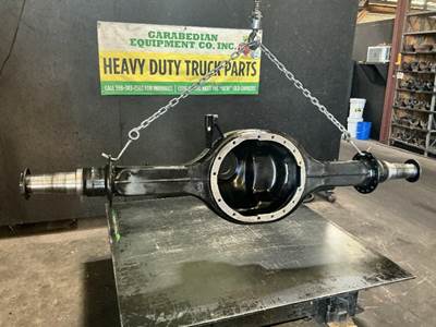 Paccar DX40 Front Axle Housing for a Peterbilt 579