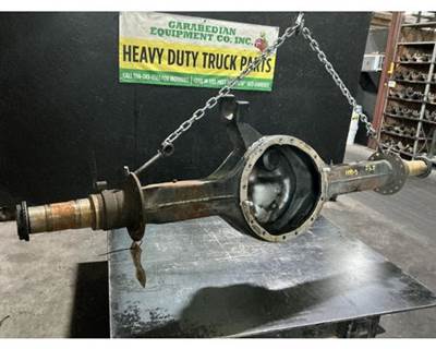 Spicer D40156 Front Axle Housing for a International ProStar