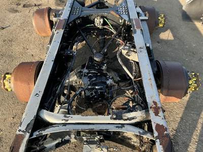 Volvo WXLL Front Axle Housing