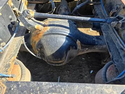 Axle Alliance RT40-4N Rear Axle Housing for a Freightliner Cascadia 126