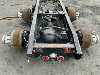 Axle Alliance RT40-4N Rear Axle Housing for a Freightliner Cascadia 125