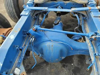 Axle Alliance RT40-4NR Rear Axle Housing for a Freightliner Cascadia 125