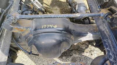 Axle Alliance RT40-4NR Rear Axle Housing for a Freightliner Cascadia 125