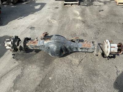 Axle Alliance RT40-4NR Rear Axle Housing for a Freightliner Cascadia 125