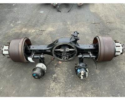 Axle Alliance RT40-4NR Rear Axle Housing for a Freightliner Cascadia 125