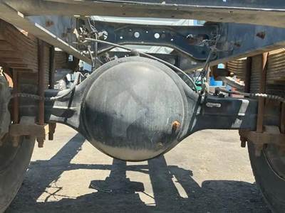 Dana-Spicer 210605 Rear Axle Housing for a International 4200