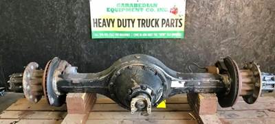 Dana-Spicer Rear Axle Housing for a International 4700