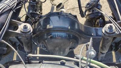 Detroit DA-RS20.0-4 Rear Axle Housing for a Freightliner M2 106