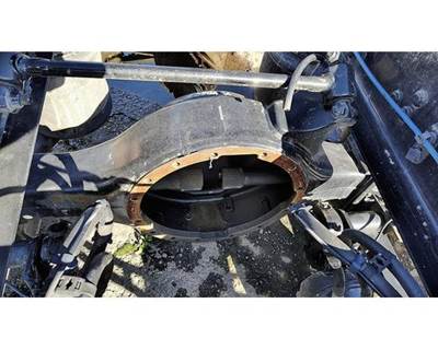 Detroit DA-RT-40.0-4S Rear Axle Housing for a Freightliner Cascadia