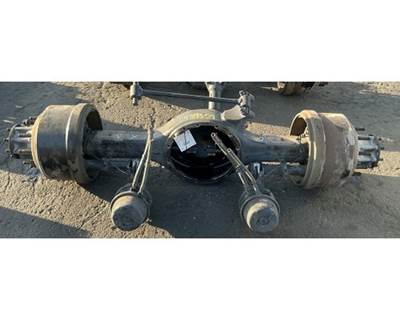 Detroit DA-RT-40.0-4S Rear Axle Housing for a Freightliner Cascadia 116