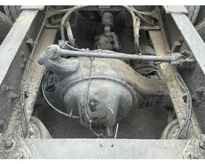 Detroit Rear Axle Housing for a Freightliner Cascadia 126