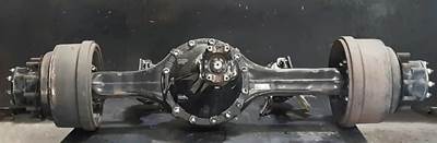 Detroit RS21-4 Rear Axle Housing for a Freightliner M2 106