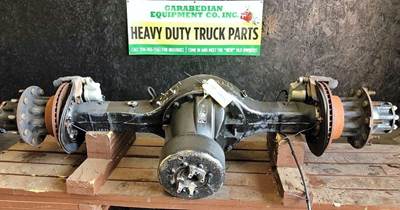 Eaton 17060S Rear Axle Housing for a International 4200