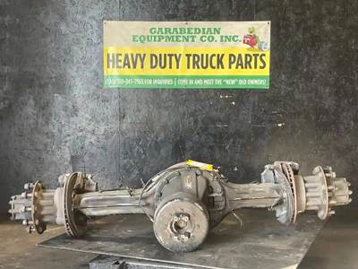 Eaton 17060S Rear Axle Housing for a International 4200