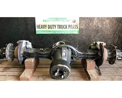 Eaton 17060S Rear Axle Housing for a International 4200