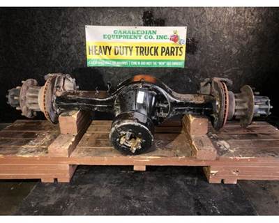 Eaton 17060S Rear Axle Housing for a International 4200