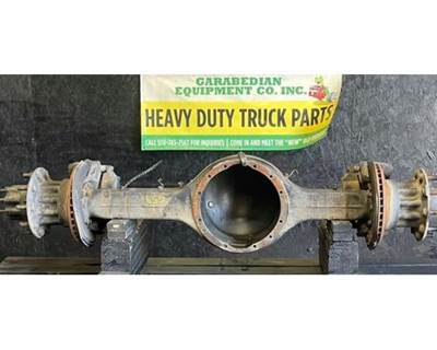 Eaton 17060S Rear Axle Housing for a International 4200