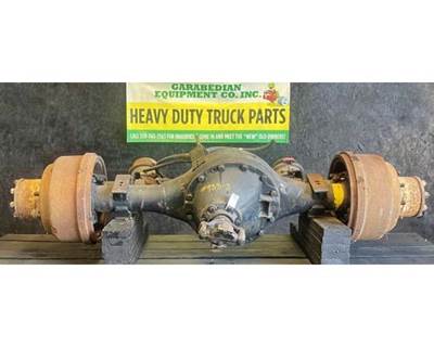 Eaton 18121 Rear Axle Housing for a Ford 9000