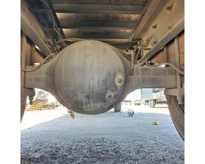 Eaton 19060S Rear Axle Housing for a International 4300