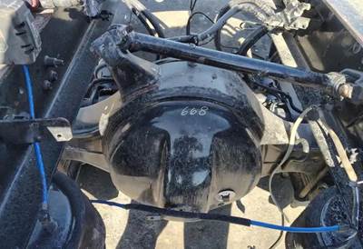 Eaton 23105S Rear Axle Housing for a Freightliner FLD120