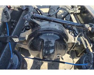 Eaton 23105S Rear Axle Housing for a Freightliner FLD120