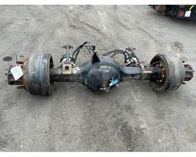 Eaton P20060R Rear Axle Housing for a Peterbilt 337