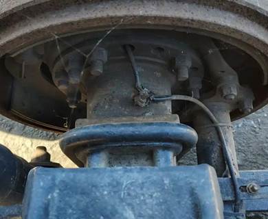 Eaton RS404 Rear Axle Housing