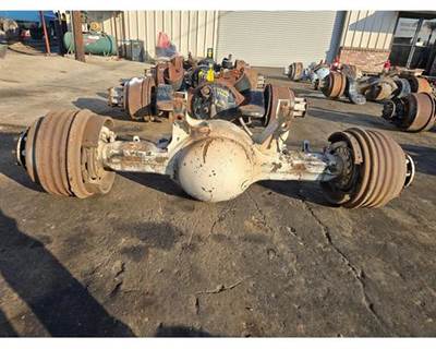 Eaton RS404 Rear Axle Housing for a International ProStar