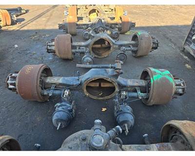 Eaton RS404 Rear Axle Housing