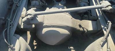 Eaton RS405 Rear Axle Housing for a Freightliner Cascadia 125