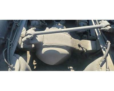 Eaton RS405 Rear Axle Housing for a Freightliner Cascadia 125