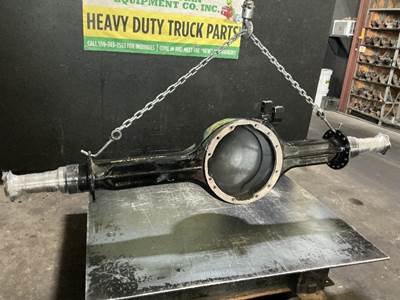 Eaton RSP40 Rear Axle Housing for a Kenworth T680