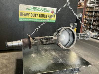 Eaton RSP40 Rear Axle Housing for a Kenworth T680