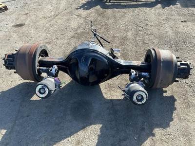 Eaton RSP40 Rear Axle Housing for a Kenworth T680