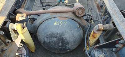 International RA57 Rear Axle Housing for a Freightliner FLD120