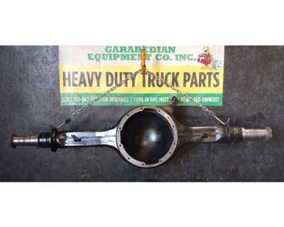 Meritor-Rockwell ME20165 Rear Axle Housing for a Freightliner Cascadia 132