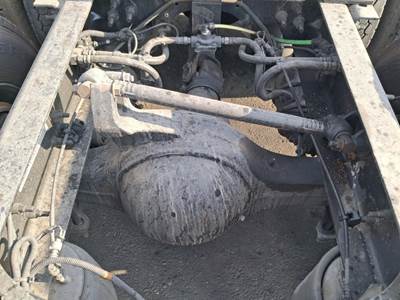 Meritor-Rockwell MR20143 Rear Axle Housing for a International LT625