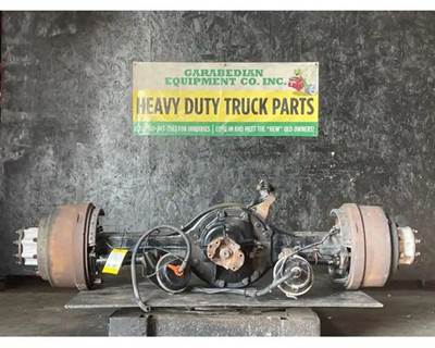 Meritor-Rockwell MR20143 Rear Axle Housing for a Freightliner Cascadia 125