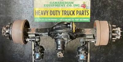 Meritor-Rockwell MR2014X Rear Axle Housing for a Volvo VNL670