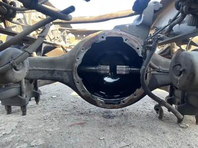 Meritor-Rockwell MR2014X Rear Axle Housing for a International ProStar