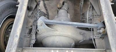 Meritor-Rockwell MR2014X Rear Axle Housing for a Mack CXU613