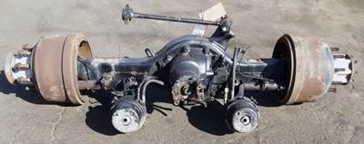 Meritor-Rockwell MR2014X Rear Axle Housing for a Freightliner Cascadia 125