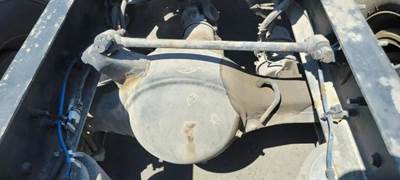 Meritor-Rockwell MR2014X Rear Axle Housing for a Freightliner Cascadia 125