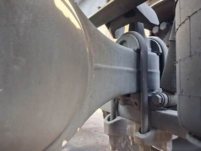 Meritor-Rockwell MR2014X Rear Axle Housing for a International RH613