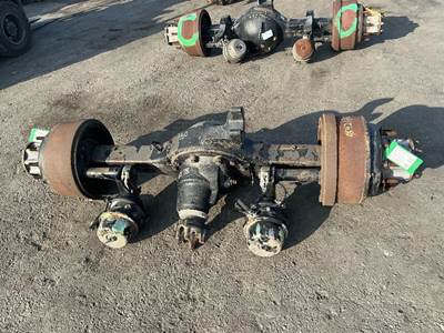 Meritor-Rockwell MR2014X Rear Axle Housing